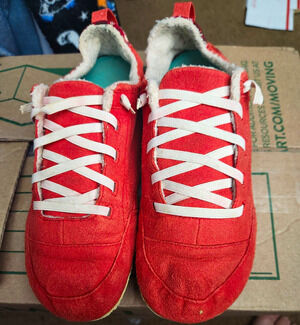 Patagonia Advocate Lace Shoes Womens 8 Red Suede Fleece Lined 1% For The Planet